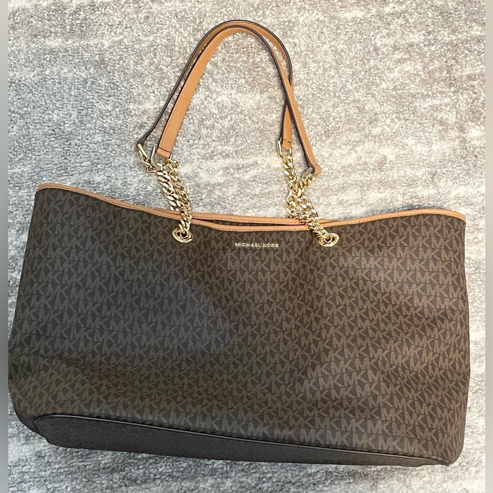 Michael Kors Jet Set Chain Laptop Tote
